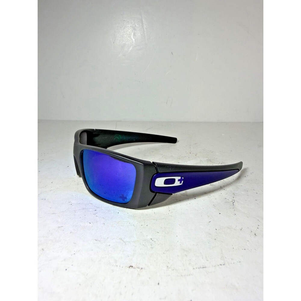 Oakley Fuel Cell INFINITE HERO Black Iridium Sunglass 009096-36 Rare 60-19 130